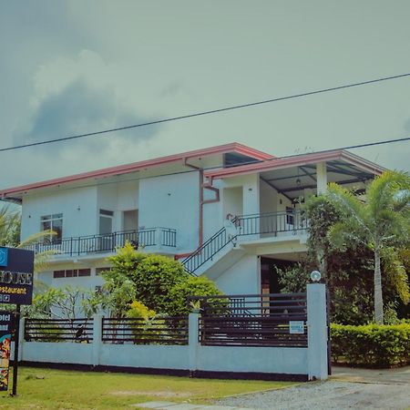 Aqua Hotel Yala Exterior foto